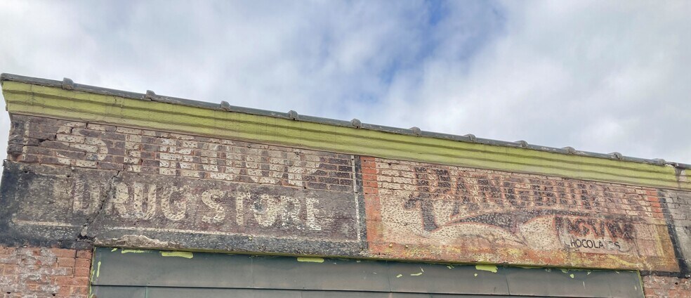 More Photos Of 2726-2740 Lipscomb St, Fort Worth Storefront Retail Office For Lease