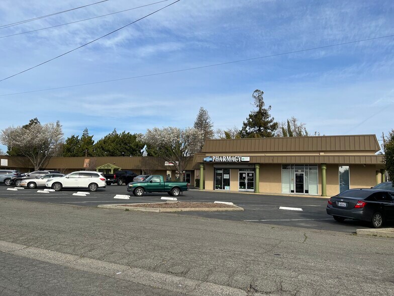 More Photos Of 866 Plumas St, Yuba City Medical For Lease