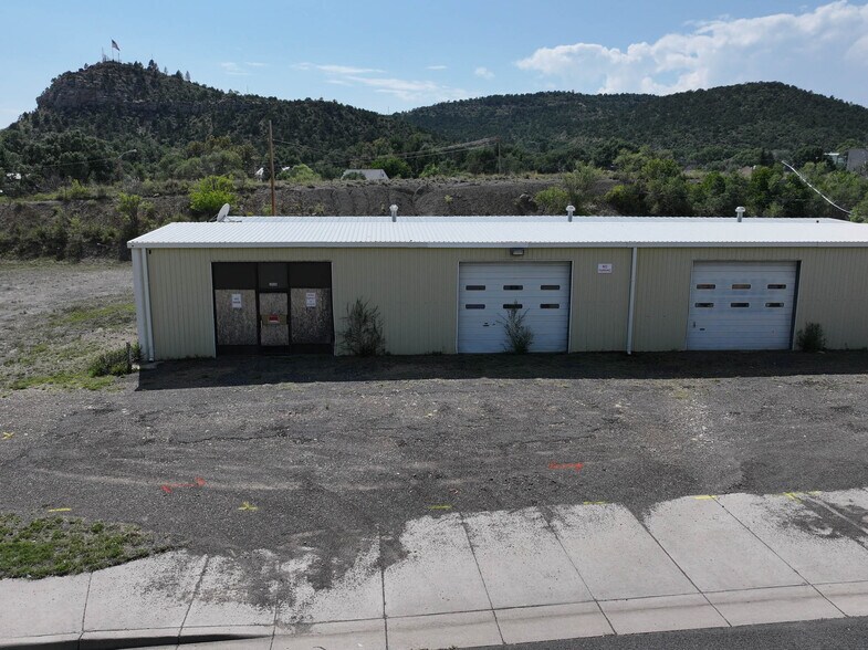 More Photos Of 208 Canyon Dr, Raton Flex For Sale