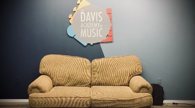 More Photos Of 336 S Walnut St, Bloomington Freestanding For Sale