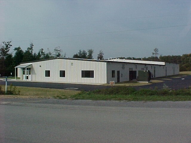 Primary Photo Of 14 Industrial Dr, Dubois Manufacturing For Lease