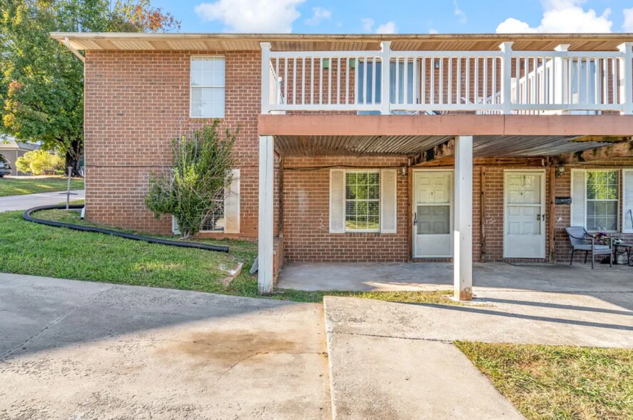 More Photos Of 4808 Cannon Ridge Dr, Knoxville Apartments For Sale