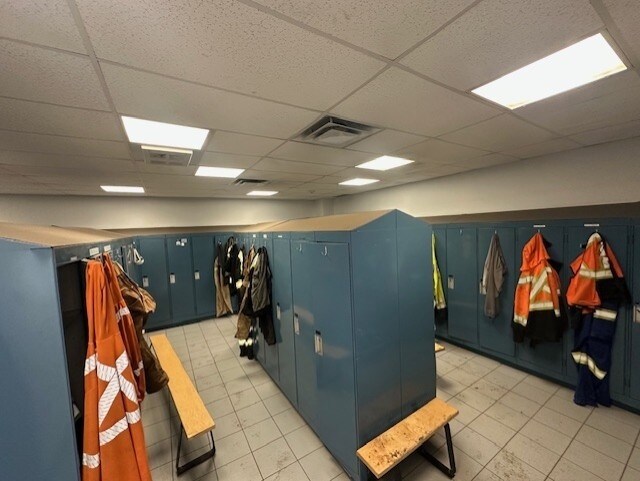 More Photos Of 28507 AB-36, Sunnynook Industrial For Sale