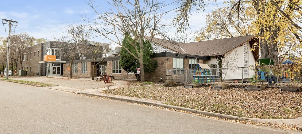 Primary Photo Of 1501 Xerxes Ave N, Minneapolis Religious Facility For Sale