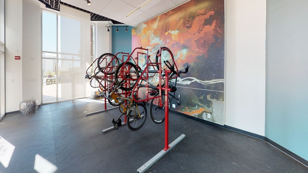 More Photos Of 525 N Tryon St, Charlotte Office For Lease