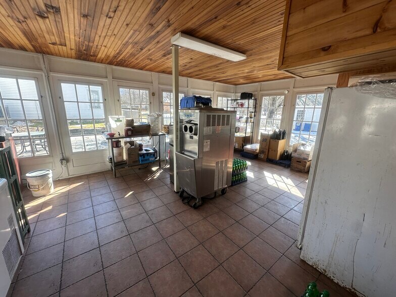 More Photos Of 1450 Vt Route 30, Wells Freestanding For Sale