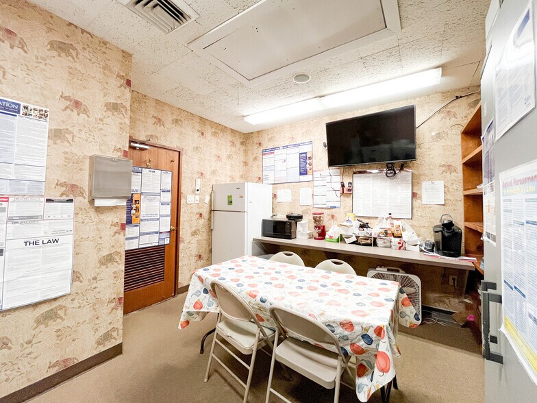 More Photos Of 4750 North Blvd, Baton Rouge Medical For Sale
