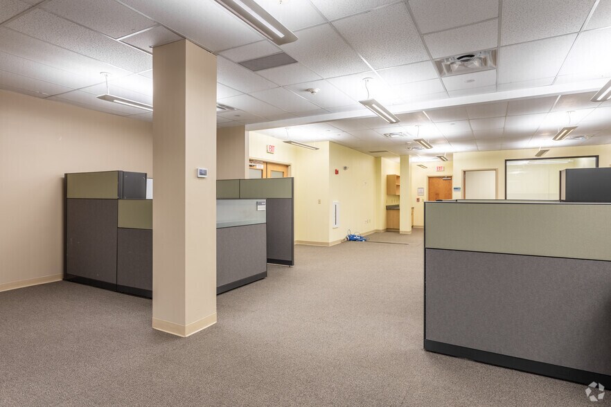 Photo of Ll Floor Ste 1399 Route 52