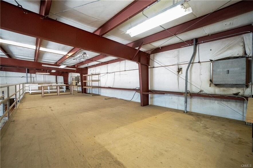 More Photos Of 7146 E Santa Fe Ave, Hesperia Warehouse For Lease