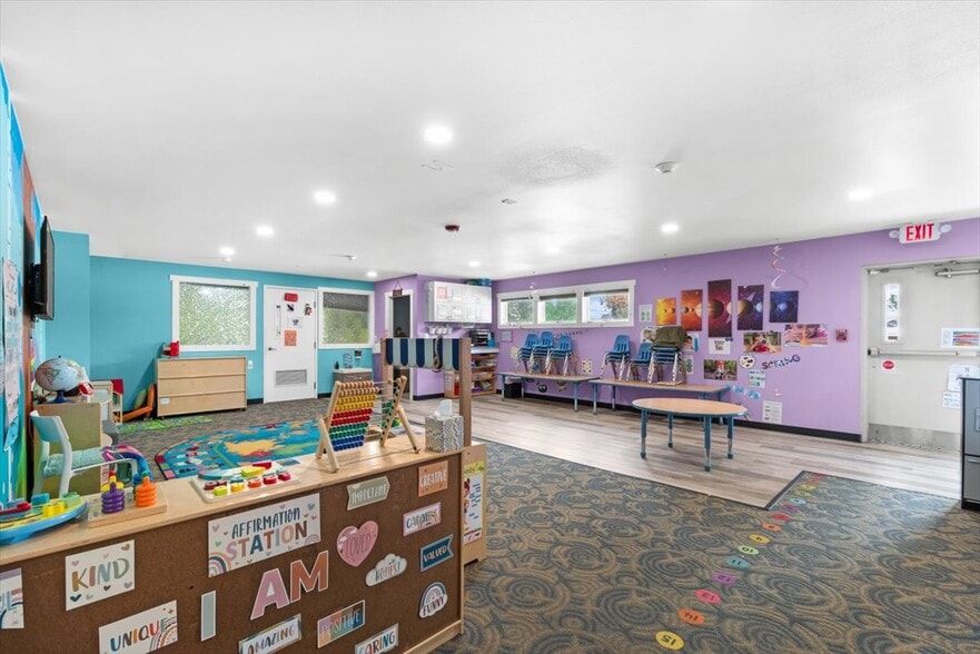 More Photos Of 340 Maple St, Frederick Specialty For Sale