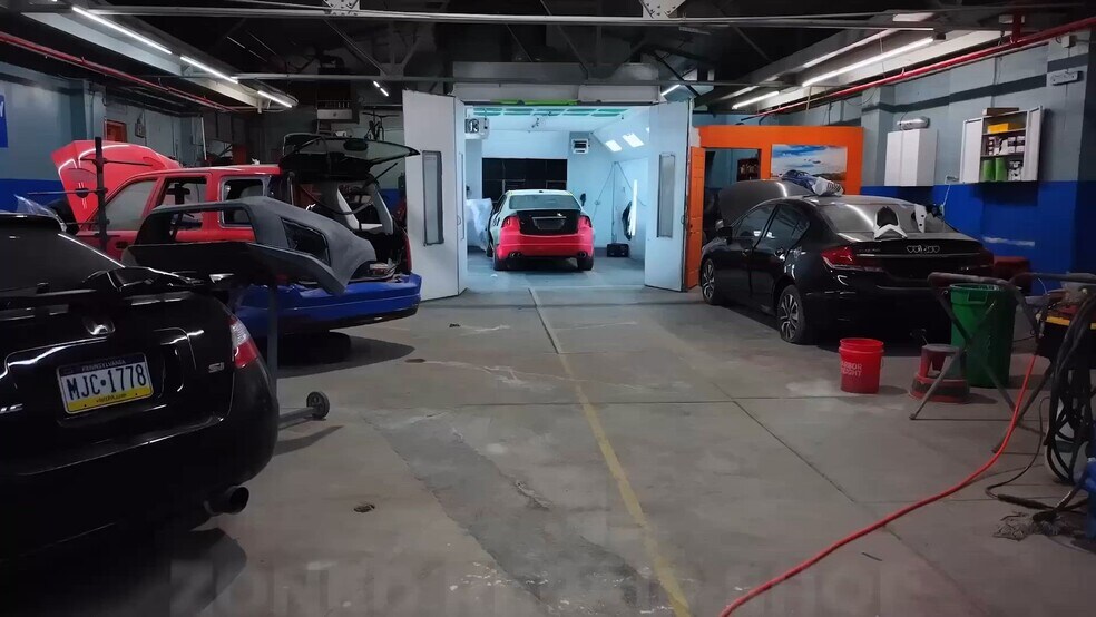 More Photos Of 720 Mulberry St, Allentown Auto Repair For Lease