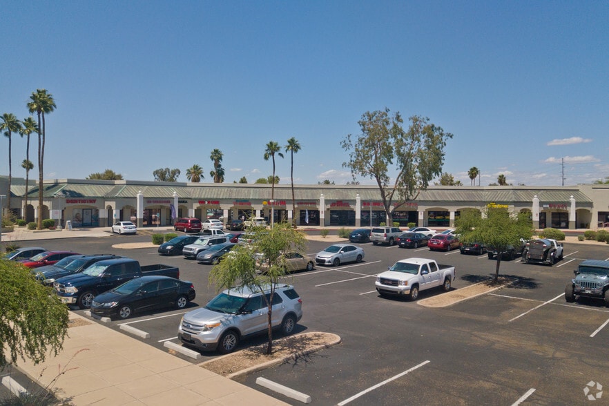 More Photos Of 5930 W Greenway Rd, Glendale Unknown For Lease
