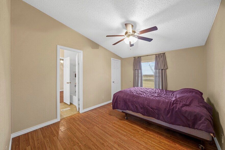 More Photos Of 19645 Nordt Rd, Damon Land For Sale