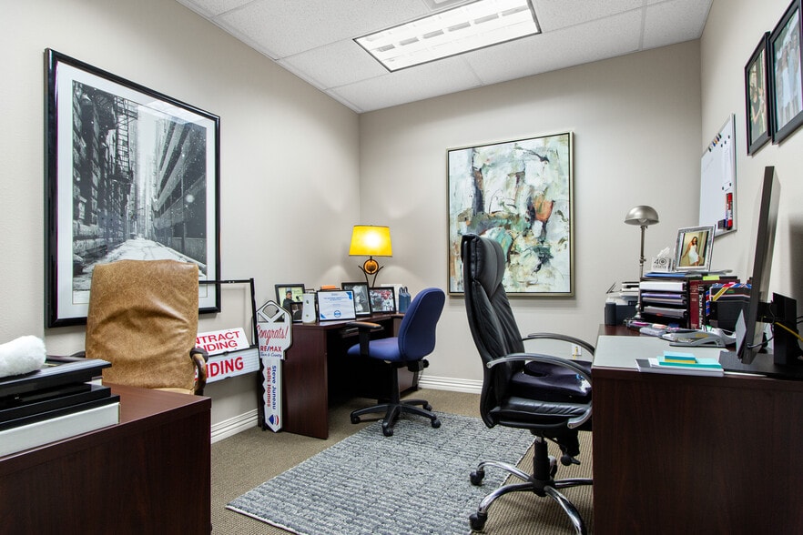 More Photos Of 301 S Watters Rd, Allen Office For Lease