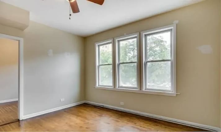 More Photos Of 3240 N Clark St, Chicago Apartments For Sale