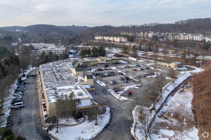 More Photos Of 181 Howard Blvd, Mount Arlington Unknown For Lease