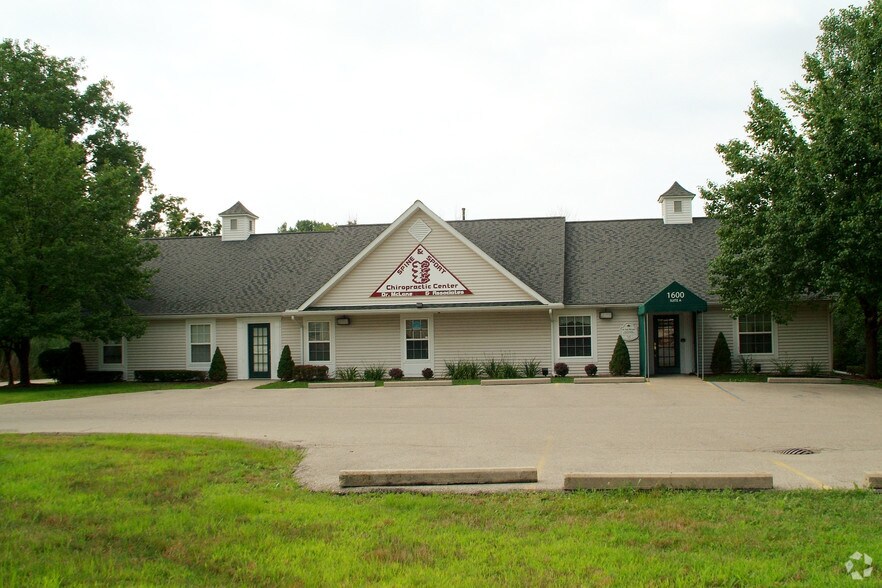 More Photos Of 1600 Gratiot Blvd, Marysville Medical For Sale