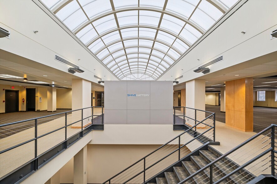 More Photos Of 221 3rd Ave SE, Cedar Rapids Unknown For Lease