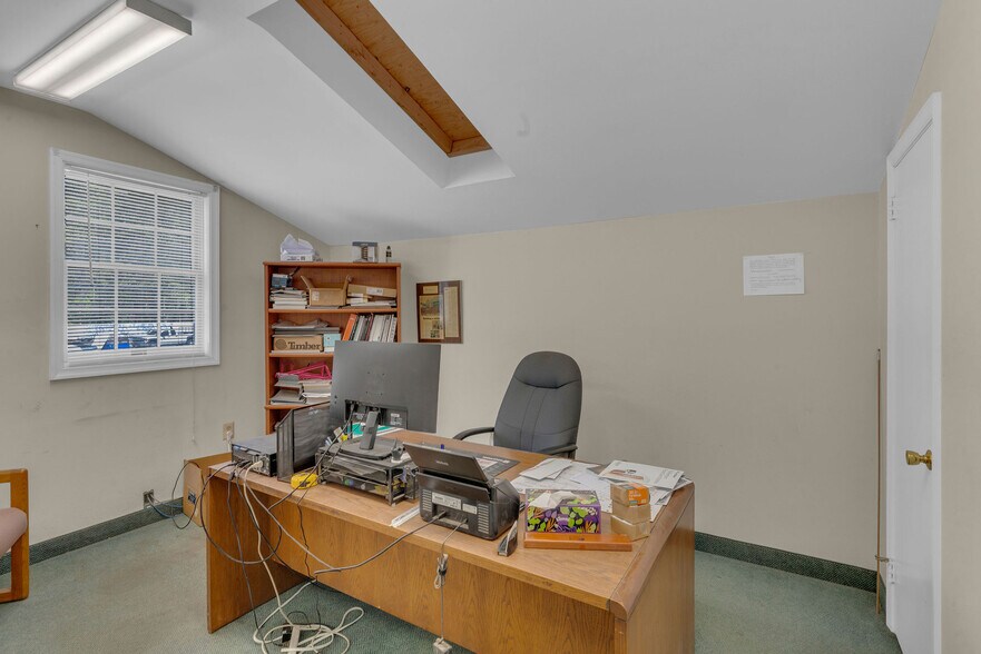 More Photos Of 484 Monmouth Rd, Millstone Township Showroom For Sale