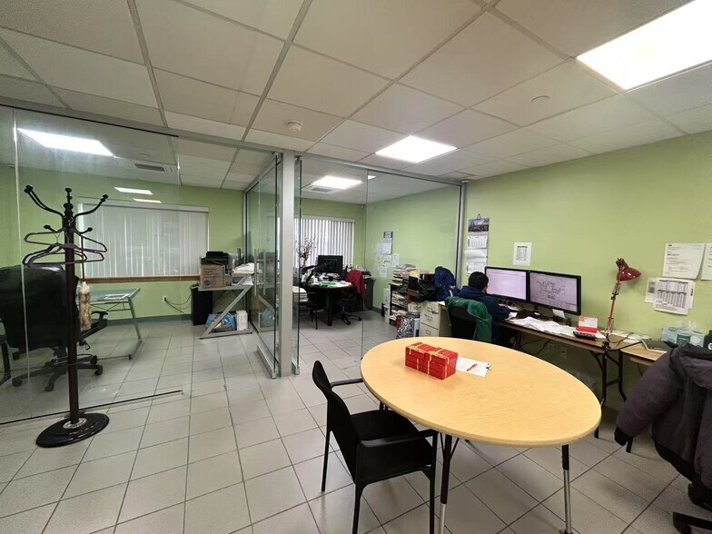 More Photos Of 4128 Haight St, Flushing Apartments For Lease