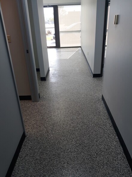 More Photos Of 2200 N Yellowood Ave, Broken Arrow Research And Development For Sale