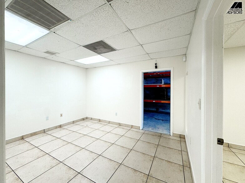 More Photos Of 5745-5759 NW 151st St, Miami Lakes Light Distribution For Lease