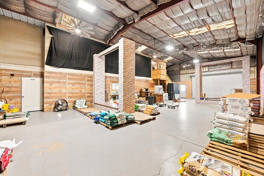 More Photos Of 2295 S Hwy 89, Chino Valley Warehouse For Sale