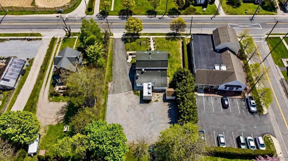 More Photos Of 1612 Main Rd, Riverhead Freestanding For Sale