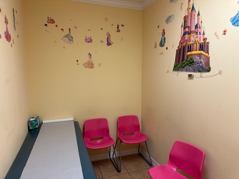 More Photos Of 4502 Riverstone Blvd, Missouri City Medical For Sale