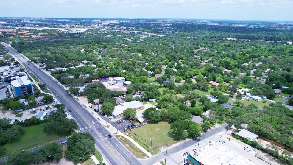 More Photos Of 700 W Scurry St, Austin Land For Sale