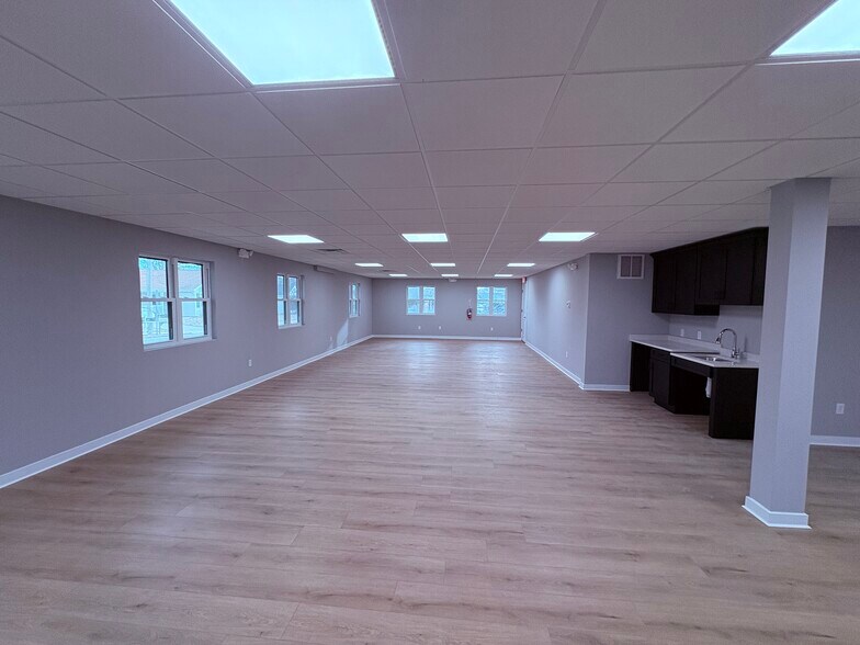 More Photos Of 408 Bethel Rd, Somers Point Office For Sale