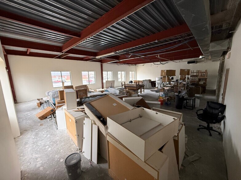 More Photos Of 37 Sandstone Cir, Jackson Medical For Lease