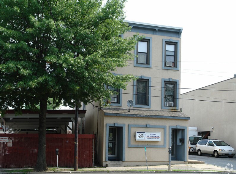 More Photos Of 73 E Main St, Elmsford Storefront Retail Residential For Lease