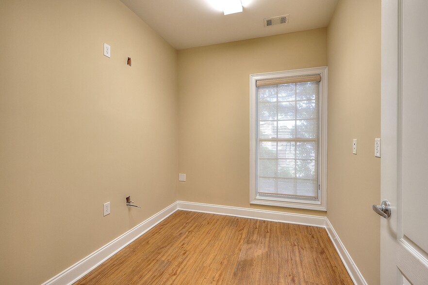 More Photos Of 2795 Main St, Snellville Medical For Lease
