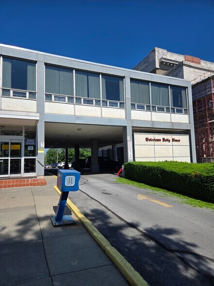 More Photos Of 260 Washington St, Watertown Office For Lease