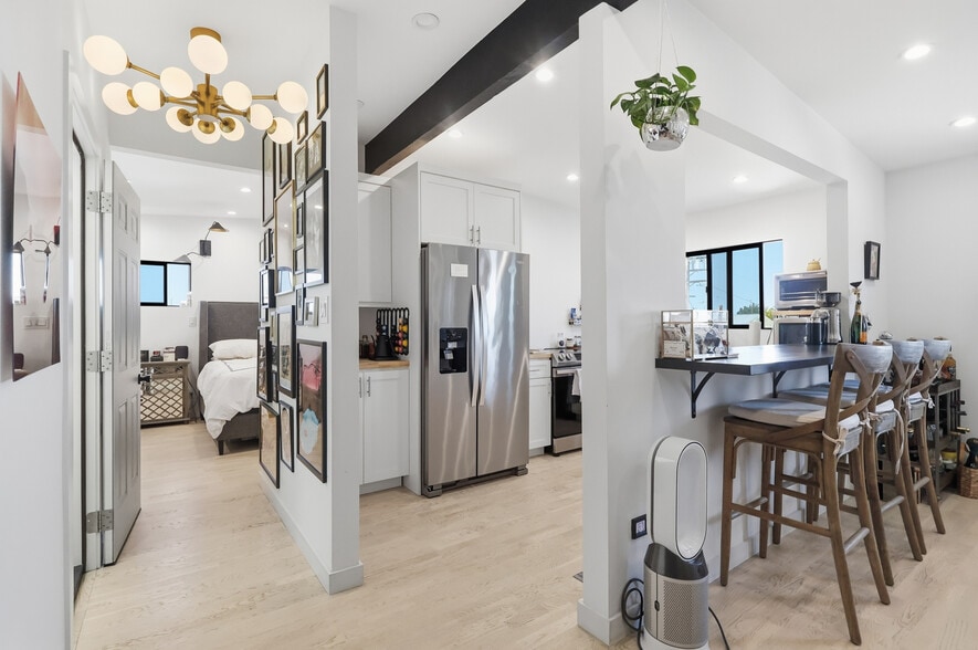 More Photos Of 1040 251st St, Harbor City Industrial For Sale