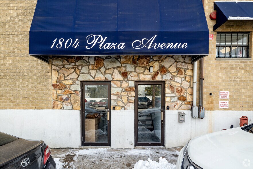 More Photos Of 1804 Plaza Ave, New Hyde Park Light Distribution For Lease