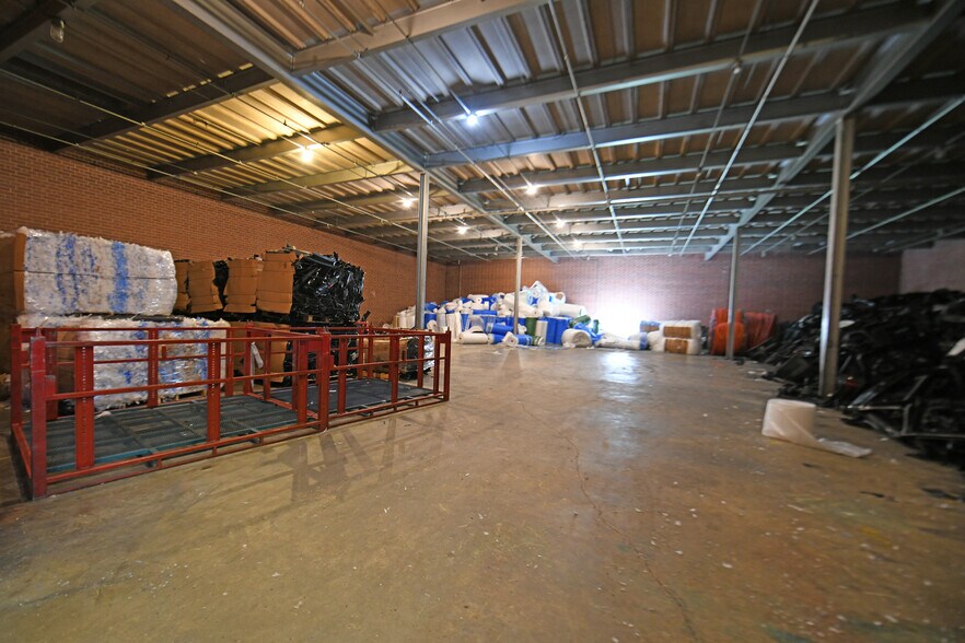 More Photos Of 4730 Ninety Six Hwy, Ninety Six Distribution For Sale