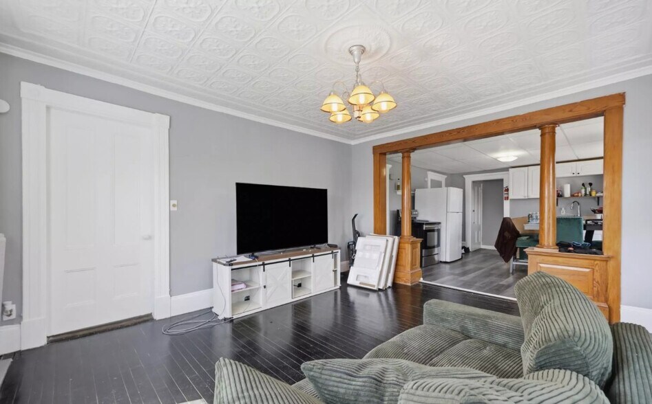 More Photos Of 194-196 Main St, Pembroke Apartments For Sale