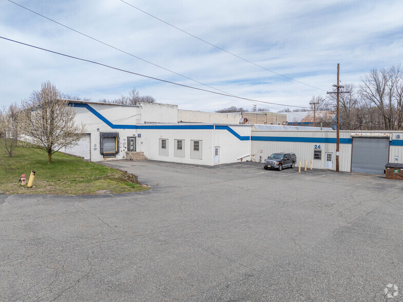 Primary Photo Of 22-44 Richboynton Rd, Dover Warehouse For Lease