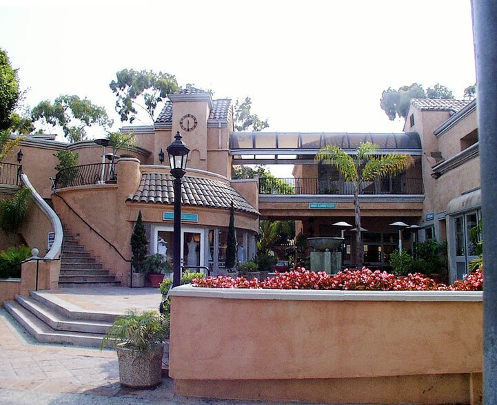 More Photos Of 361-381 Forest Ave, Laguna Beach Storefront Retail Office For Lease