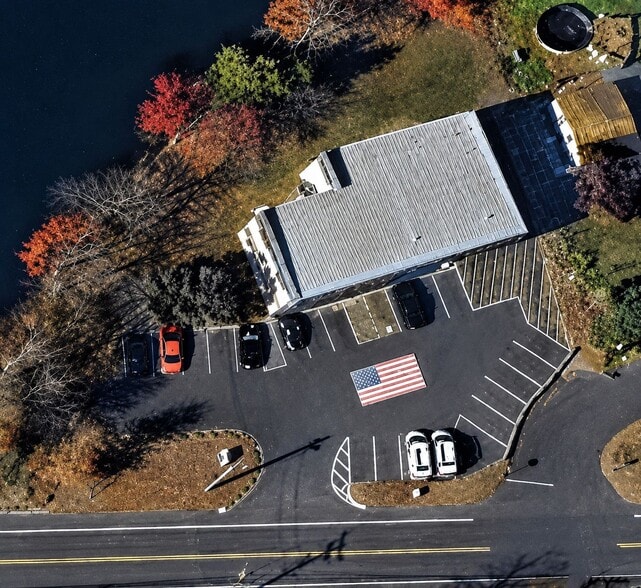 More Photos Of 259 Wolcott Rd, Wolcott Warehouse For Lease