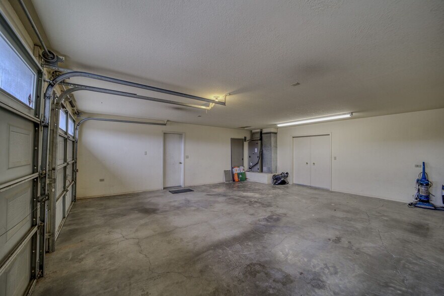 More Photos Of 5201 S Highway 95, Fort Mohave Storefront Retail Office For Sale