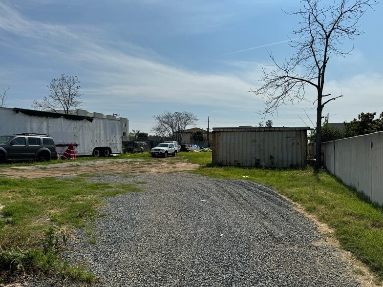 More Photos Of 829 Washington Blvd, Montebello Land For Sale