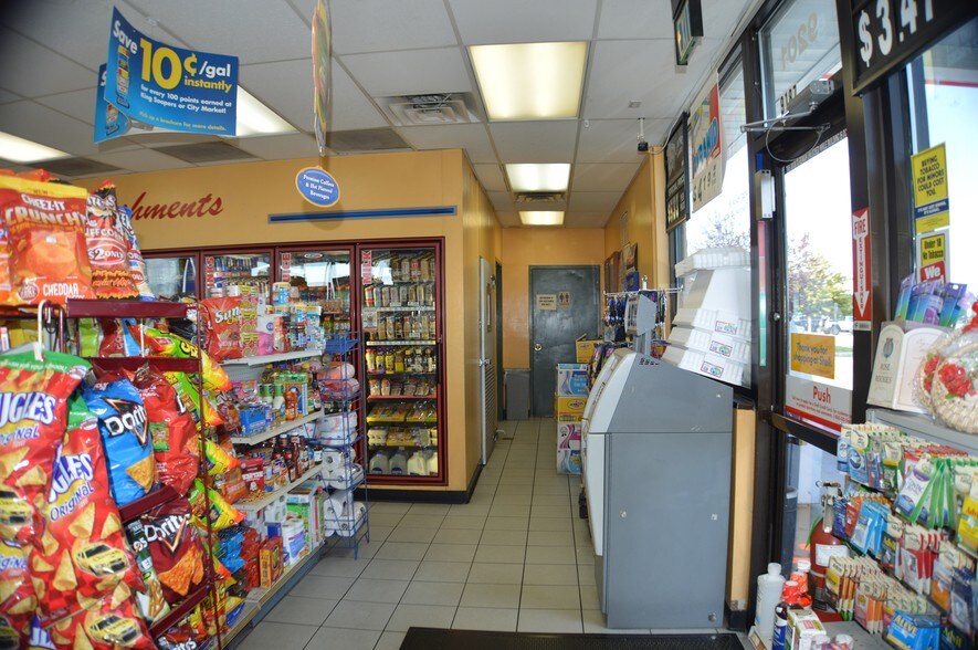 More Photos Of 9201 Huron St, Thornton Service Station For Sale