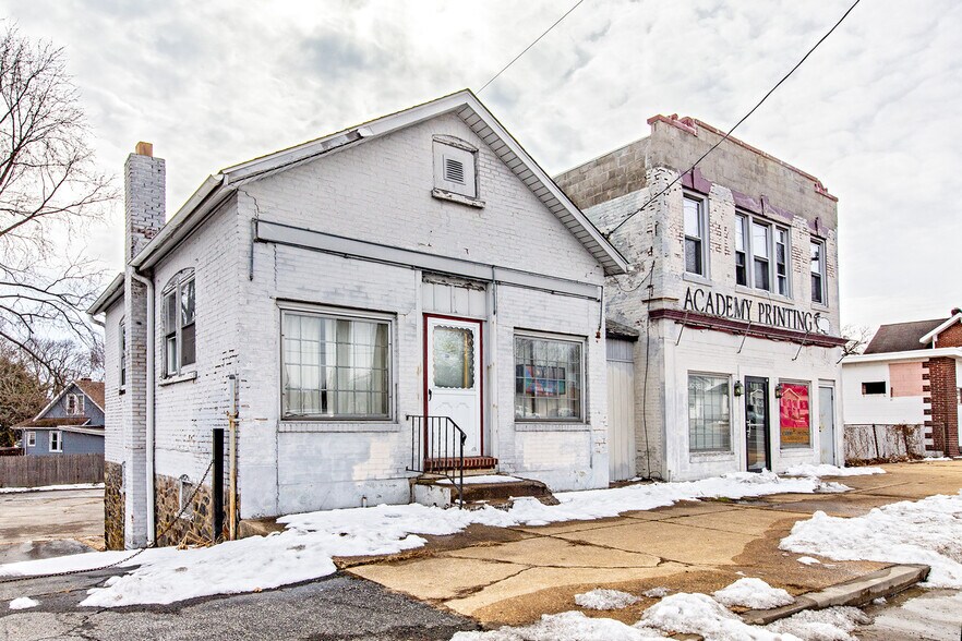 More Photos Of 16 S Maryland Ave, Wilmington General Retail For Sale