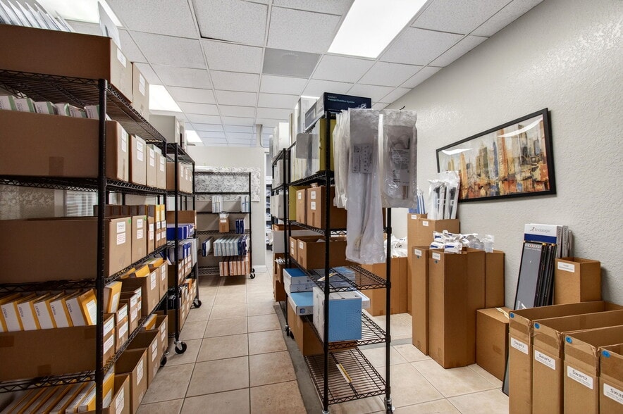 More Photos Of 321 N Railroad Ave, Boynton Beach Unknown For Lease