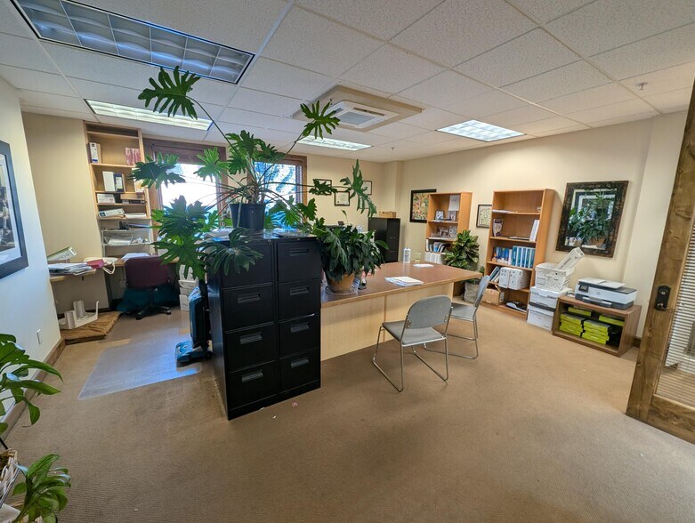 More Photos Of 120 2nd Ave N, Ketchum Medical For Sale
