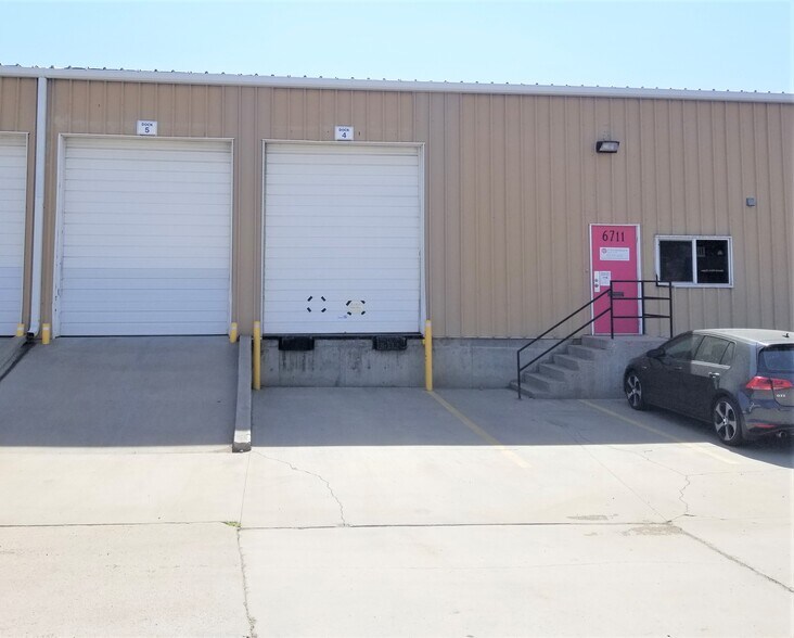 More Photos Of 6709-6719 W 58th Pl, Arvada Warehouse For Lease