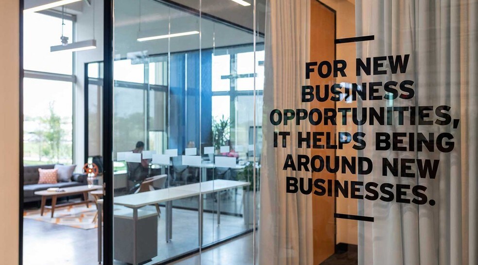More Photos Of 550 Reserve St, Southlake Coworking Space